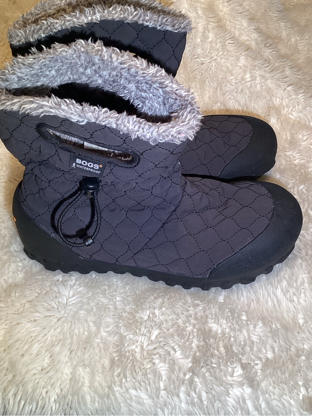 BOGS Women's Quilted Ankle Winter Boots in Charcoal Gray size 8 - Picture 6 of 8